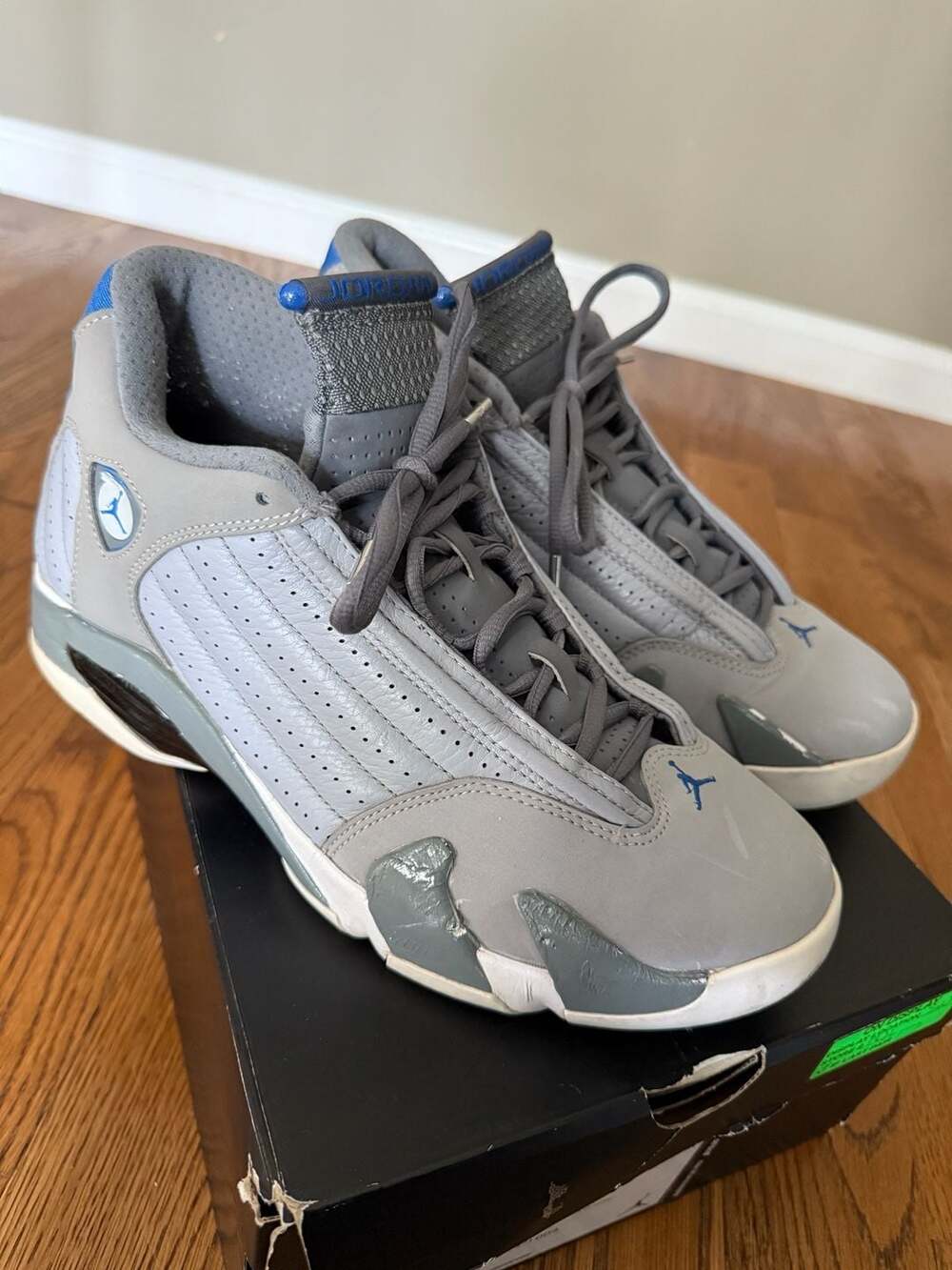 Nike Air Jordan 14 Retro Size 9 Thunder Grey Hyper Royal